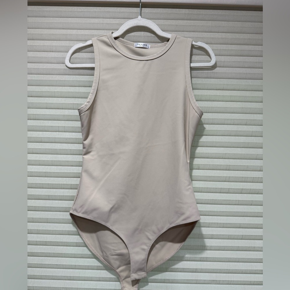 Women’s cram colored bodysuit